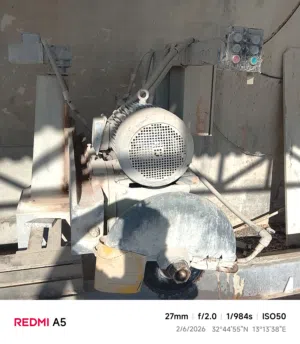 مكينة قص الرخام