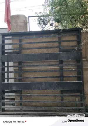 شباك حديد جديد