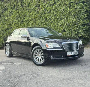 Chrysler c300 2012  ماتور 3600 بحالة الوكالة