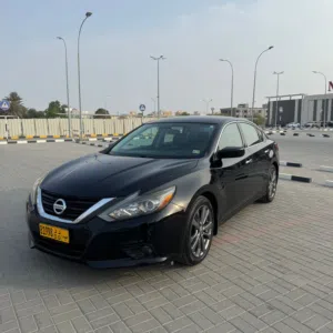 Used Nissan Altima in Al Batinah