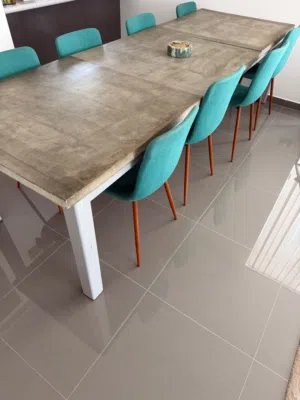 طاولة طعام اسمنتية للبيع