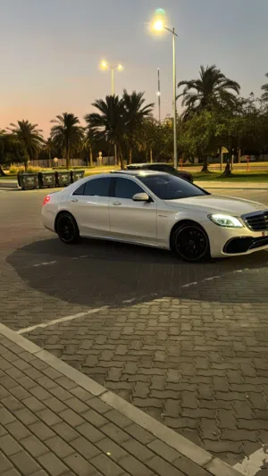 مرسيدس بنز S class