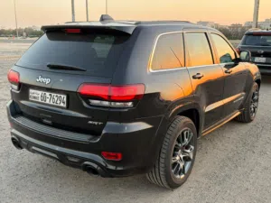 Used Jeep Grand Cherokee in Farwaniya