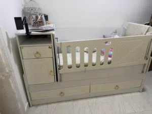 سرير اطفال
