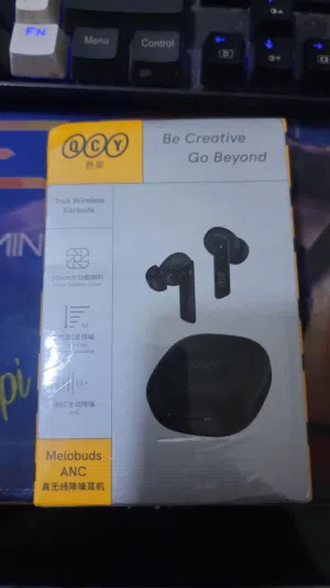 سماعة qcy 6 مايكات عزل ضوضاء