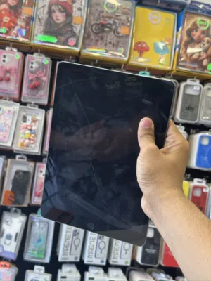 ايباد 9 نطيحه