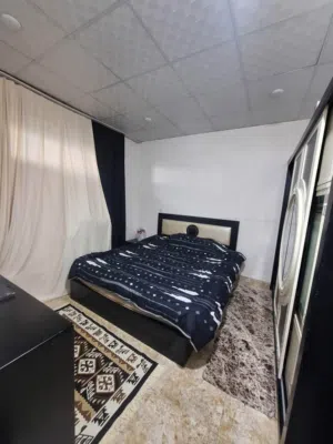 غرف نوم مع دوشك مستعمل نضيف