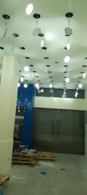 ابو عمر لاعمال الدهان دهان ابواب دهان جدران دهان حديد وباقل الاسعار