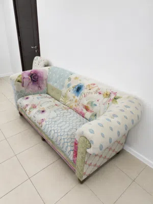 3-seater Floral Patchwork Sofa كرسي أريكة