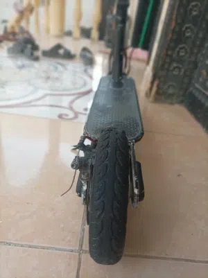 سكوتر كهربائي تواير جديده مطاط