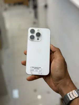 iPhone 15 Pro 1 TB (1024 GB) Smooth device available - Fine condition
