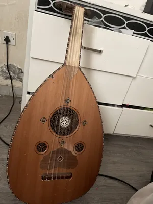 Guitars & Oud . Used1