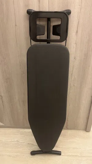 Ironing board and Iron SENCOR على وجه السرعة