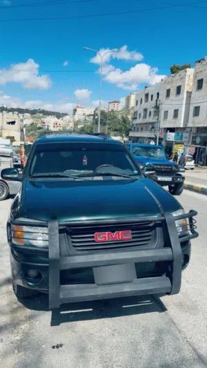 Used GMC Envoy in Amman