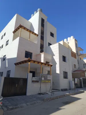 105 m2 4 Bedrooms Apartments for Sale in Aqaba Al Sakaneyeh 9