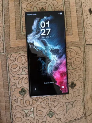 للبيع: Samsung Galaxy S22 Ultra السعر: 150,000 ريال يمني