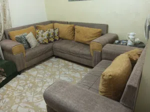 طقم كورنر للبدل على فراش عربي