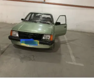 اوبل-كاديت-83