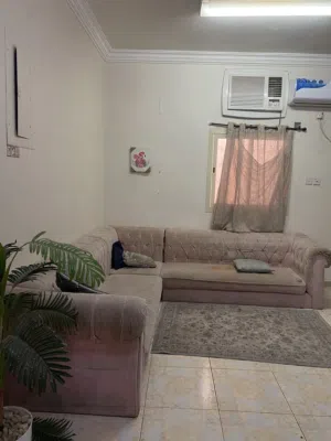 كنب وردي للبيع ل سبع اشخاص