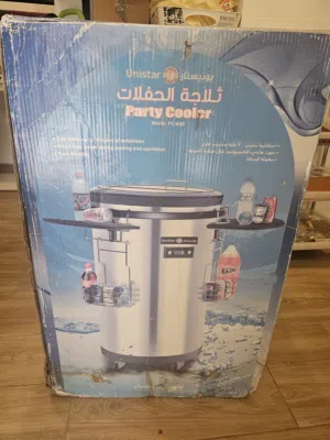 Portable ice cylinder shape stainless sreel reservoir 4 peverges in a cold place 4 families or party