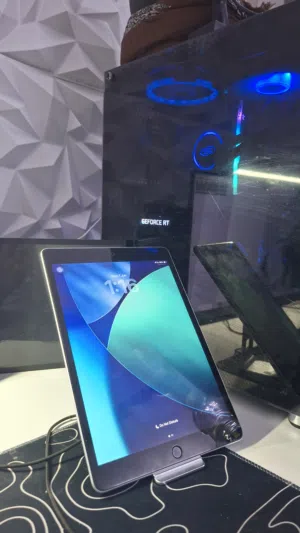 iPad (9th generation) ايباد الجيل التاسع