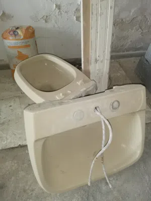 2 أطقم صحية مستعملة