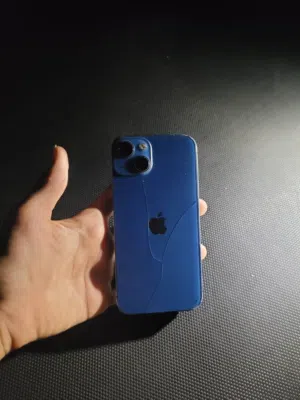 iPhone 13 العادي