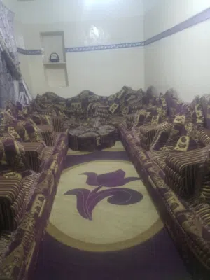مجلس ضغط هائل درجه اولى + مفرشه تركي + ستائر + طاولات 5 قطع