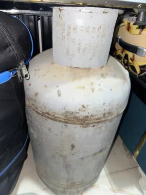 Gas cylinder 24 OMR