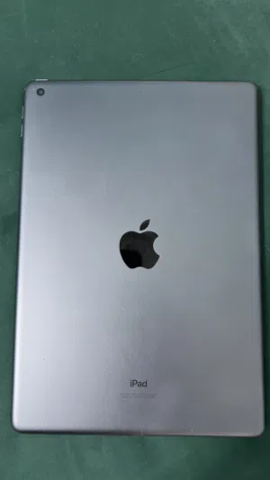 للبيع ipad 9