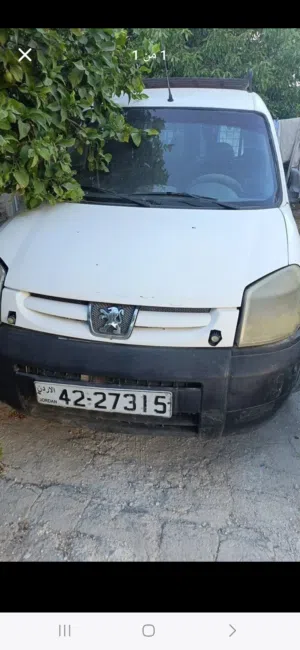 بيجو بارتنر شحن فإن 2011 / 1400cc بنزين