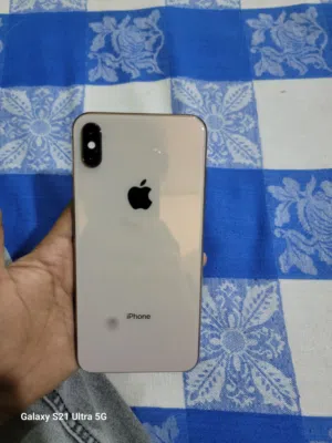 Apple iPhone XS Max 256 GB in Aden