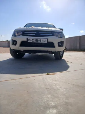 Used Mitsubishi L200 in Zliten