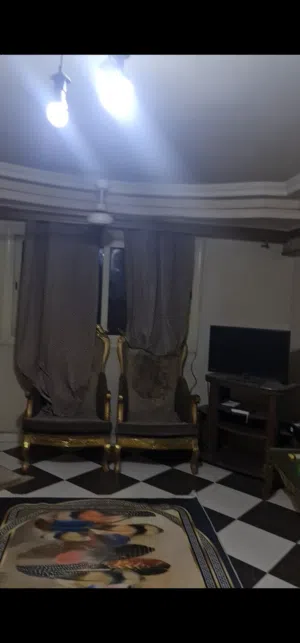 شقة في قلب ارض اللواء ومكان مميز