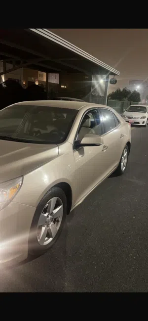 Used Chevrolet Malibu in Farwaniya