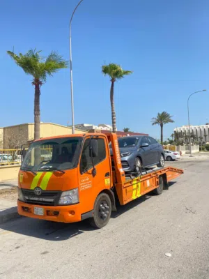 Al Ajmi transportations Towing service Jubail workshop and Maintenance سطحة الجبيل النقل سيارات داخل