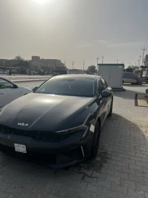 رمادي K5 2025