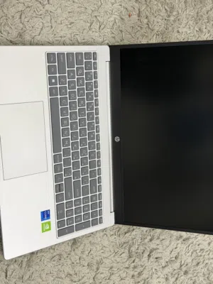 Windows HP  Computers  for sale  in Al Dakhiliya