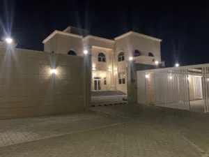 فلا للايجار اول ساكن غير موثق