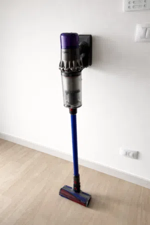 مكنسه دايسون للبيع