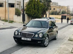 E200 2000 مرسيدس