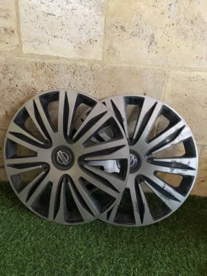 غطا اطارات قياس 16 نيسان ليف عدد 2 للبيع