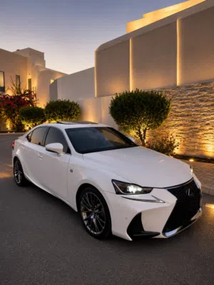 لكزس is300 F Sport موديل 2017