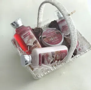 مجموعة فانيلا للنساء – Boutique KISS Vanilla – رحلة انتعاش ونعومة فائقة