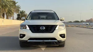 Used Nissan Pathfinder in Al Batinah