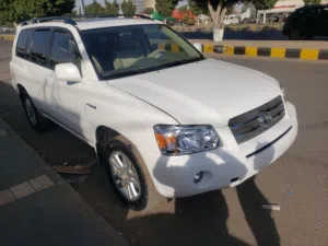 2007 هيلندر هيبرد وارد 3كراسي السعر6800دولار