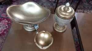 هدية 3 قطع جديدة
