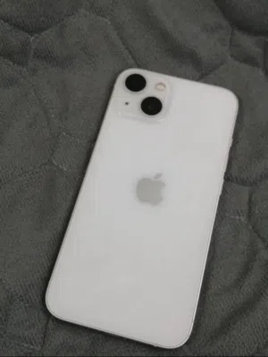 Apple iPhone 13 128 GB in Buraimi