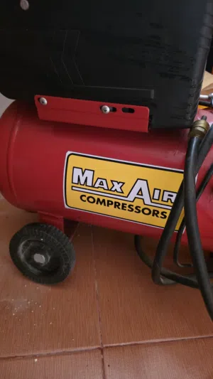 كومبرسور للبيع