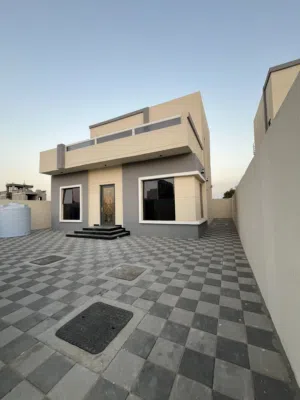 3 Bedrooms . 4 Bathrooms . 186 m20